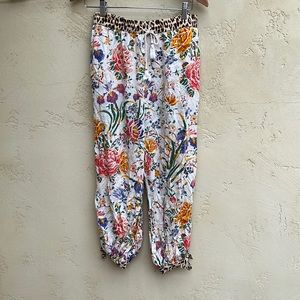 Silky Floral Anthropologie PJ Pants 🌸🧡🐆